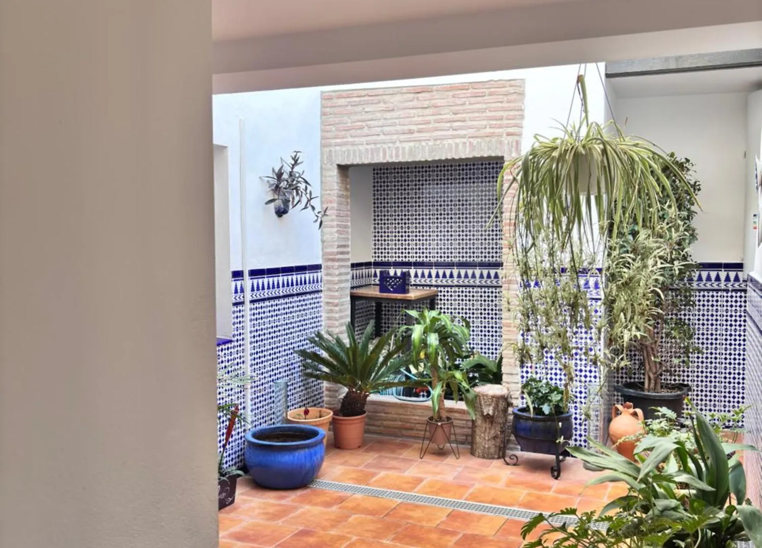 Shanti'S Andalusian Rooms Málaga Maison d'hôtes